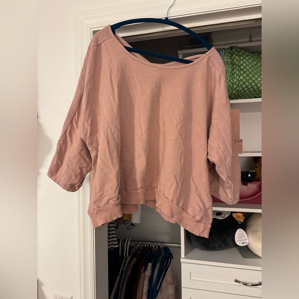 Unique “The Sweatshirt Project” twist back